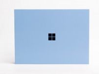新型「Surface Laptop」を開封　本体同色の外箱からも気合いが伝わってくるSnapdragon X搭載の“Copilot+ PC”