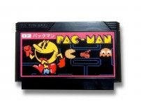 「パックマン」ゲームカセットを再現したカードホルダー　80年代の昭和レトロデザイン