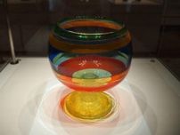 えりすぐりのガラス作品約130点を公開　兵庫陶芸美術館「フィンランド・グラスアート」 26日まで