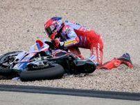 【MotoGP】マルケス、ドイツGP初日転倒で左手人差し指を骨折。「胸の打撲の方が心配」とも語る