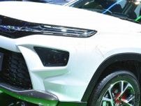 トヨタの新型「街乗りミニSUV」登場で熱視線!? 「アーバンクルーザーハイライダー」印で実車公開に「超ちょうどいいサイズ」の魅力の声