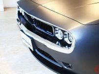 超レトロな「新型スポーツカー」発売！ 6速MT×丸目4灯がカッコイイ！ 光岡“M55の展示反響”多く市販化へ 2025年に