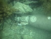 隠岐の島漁港で魚雷か　漁師が発見、全長10メートル