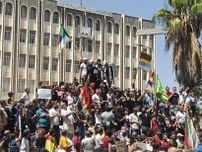 シリアで反体制デモが2週間継続　アサド大統領に退陣要求