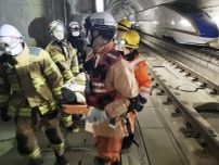 北陸新幹線で乗客の救護訓練　震度7想定、延伸開業控え