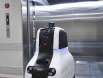 東芝、AIで不審者を追跡　自律走行ロボットと連携