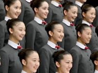 宝塚音楽学校、40人が入学式　歌劇の舞台へ、2年間稽古