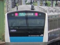 京浜東北線の電車内で刃物か　乗客の身柄確保、けが人なし