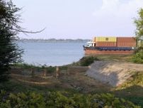 カンボジア、海と首都結ぶ計画　運河で、中国が支援