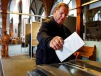 オランダ極右が首位争い　欧州議会選の出口調査