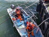 元中国海軍艇長が小型船で台湾に　首都防衛の要衝、当局調査へ