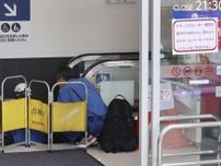女性は血液吸引の窒息死、西東京　エスカレーターで転倒し首挟まれ