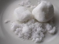 カチカチ砂糖が【楽】復活！農林水産省が紹介する「固まった砂糖をサラサラにする方法」