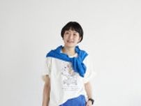 【私服スナップ】marble SUD発、初夏のバイカラーコーデにTシャツでユーモアをオン！