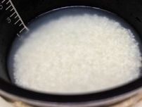 炊飯前の「お米を水につける時間」季節によって調節してますか　冬場の目安は1時間以上…夏では何分くらい？