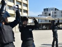 福岡県警に初の女性機動隊員誕生　1日入隊に参加して見えたもの
