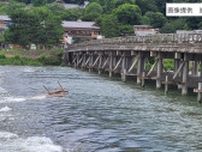 京都・嵐山で屋形船が大破　固定していたはずの船「自然に流れるとは思えない。誰かがやったのなら許せない」