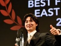 山崎賢人“日本人初”の授賞に喜び ニューヨークのセレモニー出席・英語で堂々スピーチ【キングダム 大将軍の帰還】