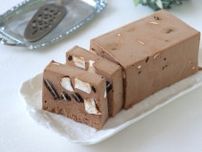 チョコと生クリームを混ぜて冷やして簡単アイスケーキ♡セミフレッドのレシピ