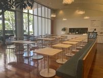 福岡国際会議場リニューアルに併せカフェ「ソネスポートサイド」