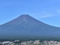 富士山吉田ルート7月登山者数発表　ルート規制後の夜間登山者数は76％減