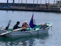 宗像・地島小学校で「ろこぎ」体験授業　地元漁師と「伝馬船」乗船