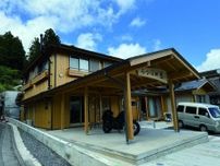 御岳山「うつぼや荘」が新築オープン　多摩産材総ヒノキの建物に
