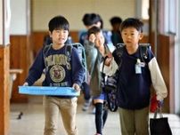 宮崎県内１５市町村　公立小中学校で始業式