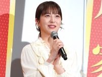 浜辺美波、『もしも徳川家康が総理大臣になったら』初日舞台挨拶でリクエスト「映画館でもっとたくさんの種類のお酒が飲めたら」