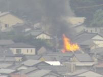 金沢市の住宅地で火事 木造住宅が全焼か けが人の情報なし