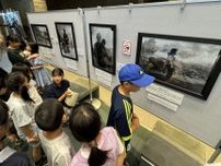 原爆の惨禍、子ども向けに分かりやすく　追悼平和祈念館で写真展　来月２日まで　長崎