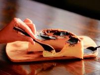 温泉津温泉街にオープン！とろとろミルキーなバスク風チーズケーキが食べられるカフェ｜大田市