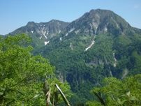 戸隠連峰・高妻山で遭難　神奈川の66歳女性が転倒して負傷　一晩ビバーク　ヘリで救助