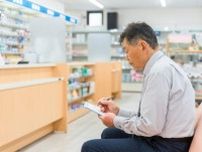 女性薬剤師に“急に大声でキレた”60代の老人。ガタイのよい男性に注意され「そそくさと退店」するまで