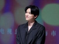 吉沢亮「上海国際映画祭」で笑顔　俳優15周年記念日重なり「本当に幸せな日」