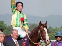 “消えた天才騎手”田原成貴「鈴木さん、久しぶりですね」因縁スポーツ紙記者と再会で…「ブライアンは終わったな、と」三冠馬を大いに語る