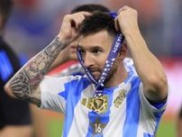 「足首がひどく腫れて…」メッシ涙も依存脱却アルゼンチン、“悲惨な弱さ”のブラジル…なぜ「3年前は真逆」南米2強の明暗が反転したか