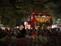 4年ぶりの神輿渡御！「くらやみ祭」の夜を賑わせる大太鼓と8基のお神輿