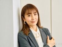 45歳・矢田亜希子、太ももまぶしい“超ミニ”美脚コーデに反響「足ながー」「めっちゃいい脚たまんない」