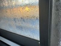 梅雨の時期も要注意！　窓の結露で困っていること　2位「対策が手間」を大きく上回った1位は？