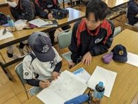 高校球児が小学生の勉強をサポート。「二刀流」野球教室を開催する群馬県立太田高校