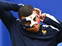 EUROで鼻骨折のエムバペ、マスク初着用の非公開試合で2ゴール！対戦相手には“接触注意”の通達
