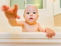 見てるだけで痛い！生後9か月の息子がお風呂で遊ぶモノ
