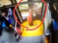 高齢女性が転倒し死亡、バスがカート挟んだまま発車―広西チワン族自治区柳州市