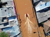 ブラジル南部洪水、死者90人・行方不明130人超に　15万人が家失う