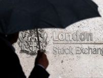 英国株の最大保有者、上場規則緩和を推進するロンドン証取に警告
