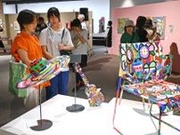 多様な感性「面白い」追求　佐賀県立博物館で「関係するアート展」