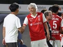 S・ランス伊東純也が噛みしめる「久々に、日本のみなさんにサッカーを見せられて良かった」。磐田の印象は？「コンパクトに守って、やりづらかった」