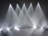 儚くも力強いReoNaの歌声が新たなる歩みを感じさせる『ReoNa ONE-MAN Concert Tour 2023 “HUMAN”』レポート