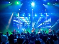wacci、全国ホールツアー『wacci Hall Tour 2023~2024 -laugh mix-』がNHK大阪ホールにて開幕